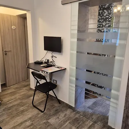 K-rooms *