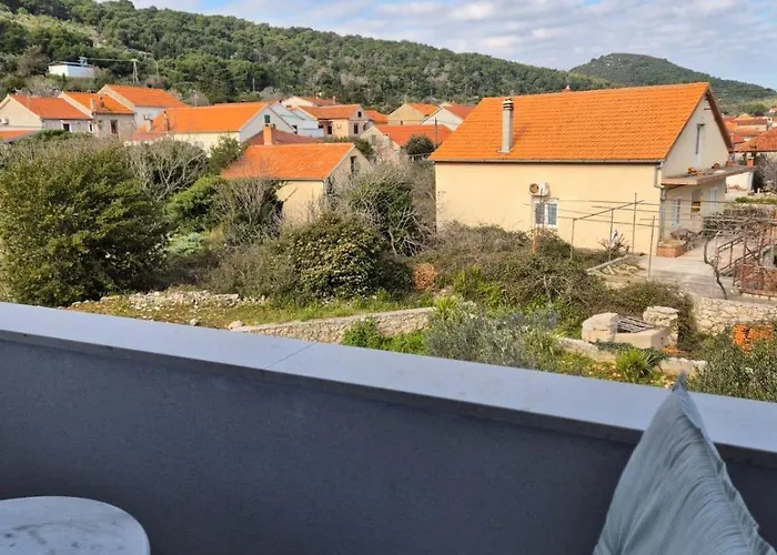 K-rooms Πανσιόν Veli Iž